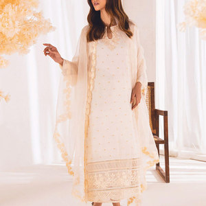 2025 New Fashion Premium Quality <b>Top</b> Selling <b>Ladies</b> 3 Piece Lawn Dress Latest Trendy Style Women Shalwar Kameez Sets - Product Image 3