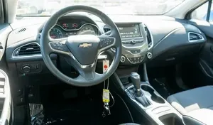 Chevrolet Cruze LT 2018 d'occasion - Product Image 2