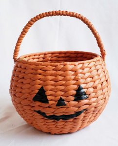 Bol de citrouille tissé en jacinthe d'eau d'Halloween Panier de rangement de bonbons tissé à la main pour la décoration d'Halloween - Product Image 3