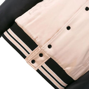 Veste universitaire en satin de soie personnalisée 2025 pour hommes, logo couleur personnalisé fabriqué au Pakistan, vente en gros, vente à chaud - Product Image 2