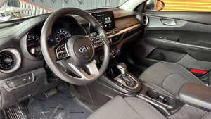 Kia Forte 2021 en parfait état - Product Image 3