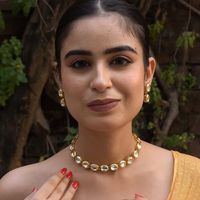 Parure de bijoux classique Bollywood tendance en alliage de zinc, plaqué or, avec zircon et pierres Kundan géométriques, pour soirée
