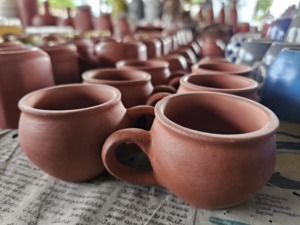 Tasses rondes en terre cuite faites à la main Tasses en faïence écologique pour thé, café - Product Image 3