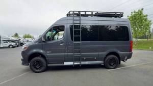 รถยนต์มือสอง Mercedes-Benz Sprinter Luxury ปี 2024 ราคาถูก ขาย - Product Image 5