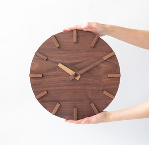 Horloge murale en bois 9 pouces intérieur extérieur conception en bois horloge murale en polyrésine vente chaude - Product Image 3