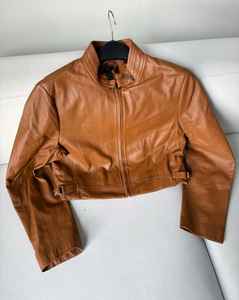 Varsity Chaqueta de cuero Invierno XL Piel de oveja Tela estampada desmontable Teñido liso con piel de oveja - Product Image 3