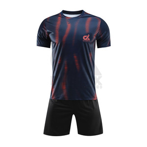 Uniforme de football pour hommes personnalisé de haute qualité, bon marché avec un quantité minimale de commande bas, nouveau maillot de haute qualité - Product Image 1
