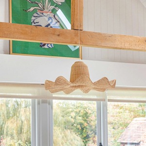 Abat-jour en rotin artisanal écologique d'Asie avec un design moderne - Product Image 3