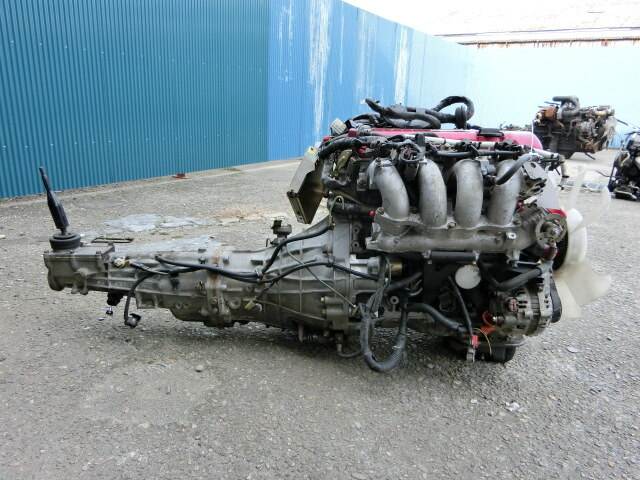 SR20DET 2.0Lターボエンジン 5速マニュアルトランスミッション 200SX