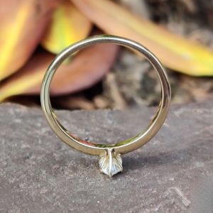 แหวนเพชรสำหรับผู้หญิงประดับ10kt สีทองสำหรับงานแต่งงานงานหมั้น - Product Image 2