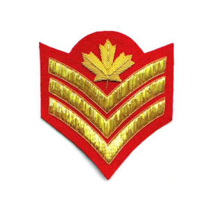 Vente en gros d'usine 2025 Patchs en tissu à motif rectangulaire brodé personnalisé élégant sans nickel Taille 2,5 cm-9 cm Chevrons - Product Image 3