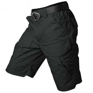 Shorts cargo noirs pour hommes, taille mi-haute, séchage rapide, style workwear, avec plusieurs poches, fermeture éclair, couleur unie, tissu en toile - Product Image 1