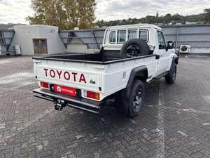 Toyota <span class=keywords><strong>Land</strong></span> <span class=keywords><strong>Cruiser</strong></span> <span class=keywords><strong>79</strong></span> USADOS de 2023, Impecables, Sin Historial de Accidentes, Mejor <span class=keywords><strong>Precio</strong></span>, <span class=keywords><strong>Precio</strong></span> Económico, Pedidos al Por Mayor Disponibles - Product Image 1