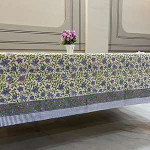 Mantel Estampado a Mano con Diseño Floral Verde, Azul y Rosa, Cubierta de Tela Artesanal para Decoración de Mesa Navideña - Product Image 2