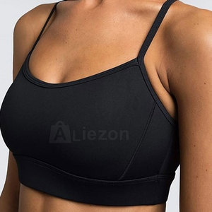 Haute qualité femmes Yoga haut et short ensemble vêtements de Fitness femmes Yoga haut et short pour les amateurs de sport - Product Image 4