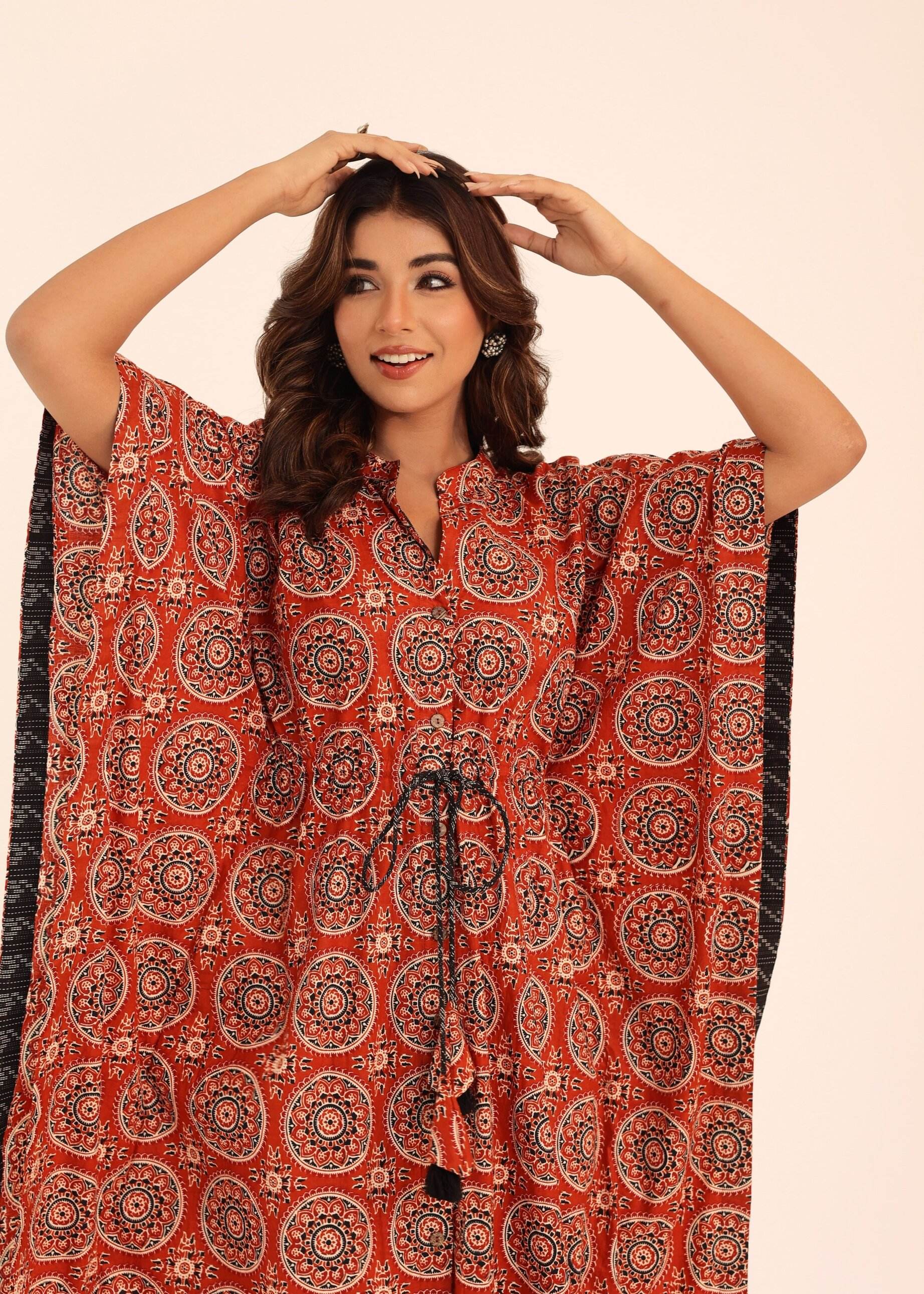 สีดำ/ สีขาว