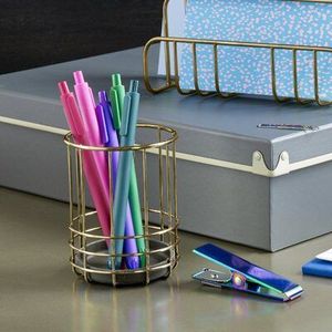 Portalápices Redondo de Metal con Acabado Dorado, Diseño Contemporáneo Ligero para Decoración de Escritorio de Oficina en Casa - Product Image 5