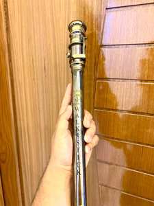 Bastón de Caminar Moderno de Latón Ecológico Hecho a Mano, Tallado a Mano, Artículo de Regalo para Interiores - Product Image 5