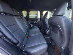 2024 Drive28i AWD เทอร์โบ เบาะหนัง ภายในสีอ่อน หลังคาซันรูฟแบบพาโนรามา ไมล์น้อย ราคาพร้อมส่ง มีรถในสต็อก พร้อมจัดส่ง - Product Image 6