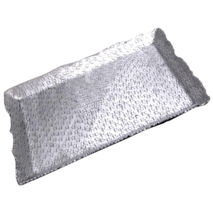 Plateau en métal argenté antique martelé de forme carrée Plateau en métal décoratif fabriqué à la main Cadeau élégant pour pendaison de crémaillère et mariages - Product Image 1