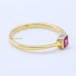 Memoria Jewels Natural Square Shape Ruby Gemstone for Certified Bezel Set Romantic 9k Solid Yellow Gold Handmade Women's Rings - Product Image 3