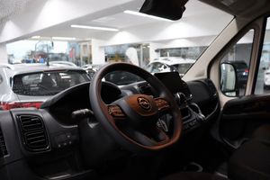 Buon usato 2024 Opel-<span class=keywords><strong>Movano</strong></span> automatico Diesel 4 cilindri Euro6 3 posti 140hp auto usate pronte per la spedizione in tutto il mondo - Product Image 2