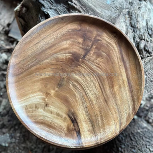 Placa de cargador redonda de madera natural hecha a mano, Juego de 4, placa de cargador redonda de madera natural hecha a mano segura ecológica de 13 pulgadas - Product Image 1