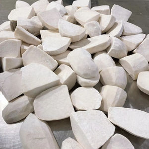 Cubes de taro congelés du Vietnam Tranches de racine de taro IQF Taro coupé en dés du fournisseur du Vietnam Norme d'exportation en gros de haute qualité - Product Image 1