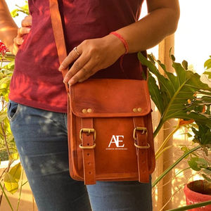 Bolso de mano de cuero de cabra auténtico hecho a mano, bolso de hombro tipo bandolera estilo Vintage auténtico para mujer - Product Image 1