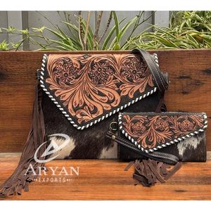 Meilleure vente en cuir de vachette usiné à la main sac à bandoulière à franges de grande capacité et porte-cartes pochette ensemble combiné 2 pièces pour femmes - Product Image 1