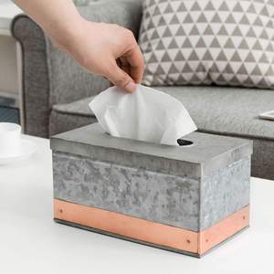 Distributeur de mouchoirs en papier écologique contemporain en métal pour décoration de table pour la maison et le mariage - Product Image 1