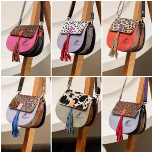 Bolso de Cuero Reciclado Hecho a Mano, Moda Ecológica, Edición Limitada, Perfecto para Ocasiones Especiales, Ideal para Mujer - Product Image 1