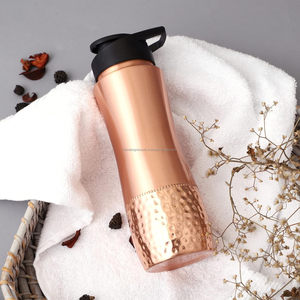 Bouteille d'eau en cuivre pur avec sipper, capacité de 900 ml 30.4 once liquide US pour les bienfaits de la santé ayurvédique - Product Image 4