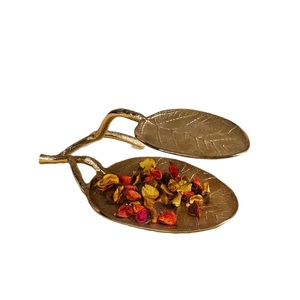 Plateau de service en aluminium coulé de conception de feuille d'or à forte demande pour le plateau de plateau en métal d'utilisation de fruits de nourriture de dessus de table - Product Image 5