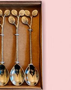 Wholesale Handcrafted Brass Dessert Flatware Leaf Spoons Set of 2/4 Perfect for Ramadan Gifting & Festive Dining Hot Seller - Product Image 4