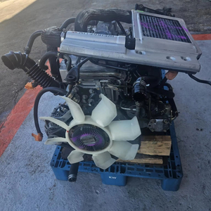 Motor diésel de 2,8 litros 4M40 con intercooler Turbo 4M40T - Product Image 1