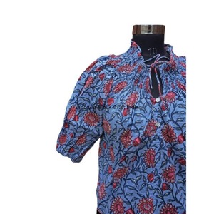 Tuniques de haute qualité, style bohème moderne et luxueux, avec des glands uniques, élégance éthérée, style doux, sorties pique-nique, imprimé floral, manches bouffantes - Product Image 3