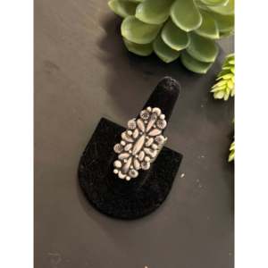 Anillo de Plata de Ley con Incrustaciones de Piedras Preciosas Leroy James, Diseño Moderno para Enamorados, Baño de Rodio, Estilo Religioso Clásico, Corte Fino, Talla 8.25 - Product Image 4