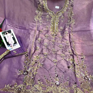 Diseñador moderno Ropa India pakistaní Sin coser Bordado a mano Hermosos trajes de fiesta Moda-Adelante Tradicional - Product Image 1