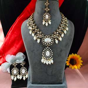 ชุดสร้อยคอไข่มุกและเพทายสไตล์วิกตอเรียอินเดียสำหรับห้อยสไตล์วินเทจ - Product Image 2