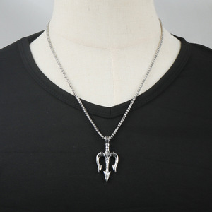 yunnique Pendentif Trident en Acier Titane Unique, Collier Homme Tendance Rétro Punk en Acier Inoxydable, Mode 24079 - Product Image 4