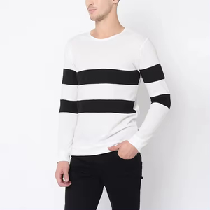 T-shirt de fitness à col rond 100% coton pour hommes coupe ample manches longues avec impression numérique motif solide polyester/coton - Product Image 3