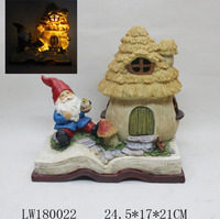 Maison de conte de fées en polyrésine pour jardin féerique avec lumières LED solaires, décoration créative de jardin nocturne en plein air