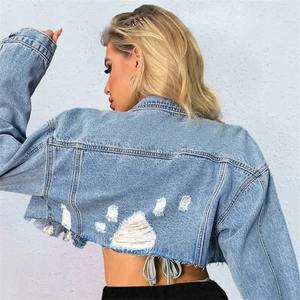 Nueva chaqueta vaquera desgastada de algodón 100%, chaqueta vaquera elegante a la moda, chaqueta de mujer lavada recortada con diseño personalizado Premium - Product Image 4