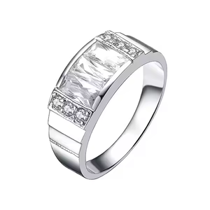 Anillo de hombre de diamante de moissanita Chapado en plata 925 estilo audaz elegancia diaria con anillos finos de piedra de corte redondo - Product Image 3