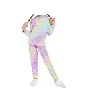 Ensemble sweat-shirt et jogging tie-dye pour enfants, tenue assortie douce et colorée - Product Image 1