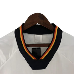 Camiseta de Fútbol Sublimada Transpirable con Logotipo Personalizado, Servicio OEM, Camiseta de Fútbol con Impresión Digital Personalizada de Alta Calidad - Product Image 3