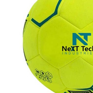 Ballon d'entraînement de football de nouveau style à des fins d'entraînement avec un design personnalisé et un logo personnalisé par Next Tech Industries - Product Image 4