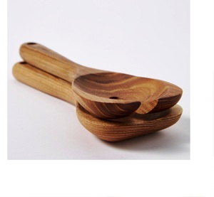 Cuchara sólida de madera de Acacia, juego de servidor de ensalada de madera de 2 artículos de cocina únicos hechos a mano - Product Image 6