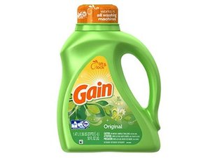 Gain + Moonlight Breeze Parfumé HE Détergent à Lessive Liquide Compatible 154 FlOz Aroma Boost pour 107 Charges - Product Image 3